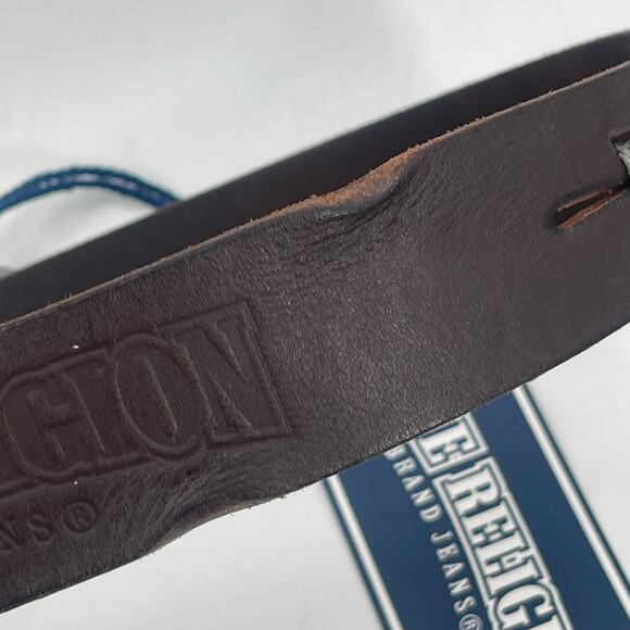 TRUE RELIGION Belt Size 22 NWT Brown Leather Stitch Detail Womens Buckle main image 6